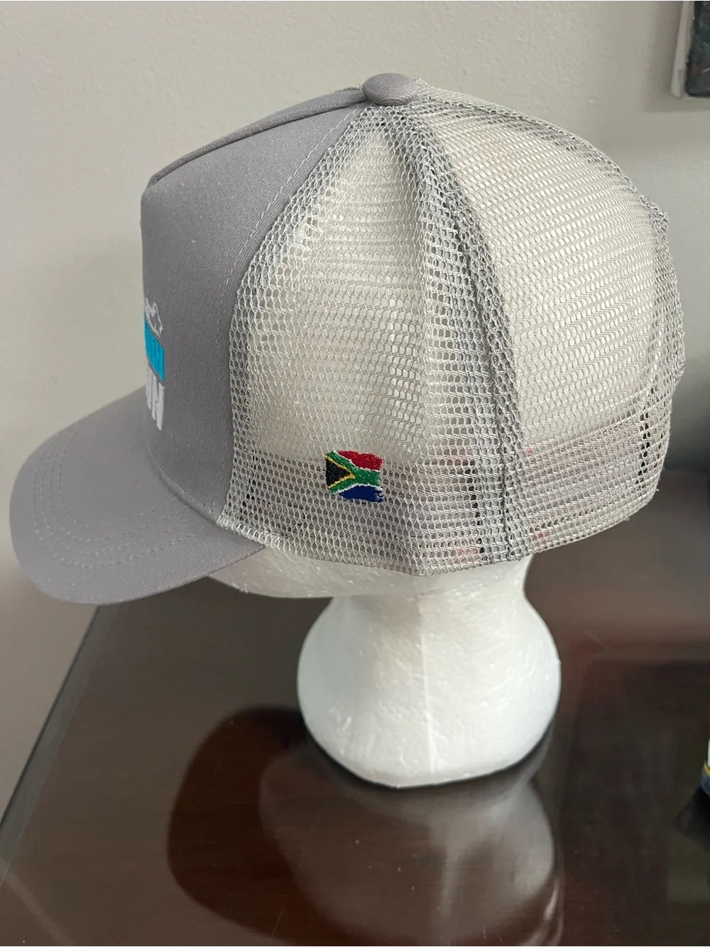 Table Mountain Cape Town Kids' Gray Trucker Hat